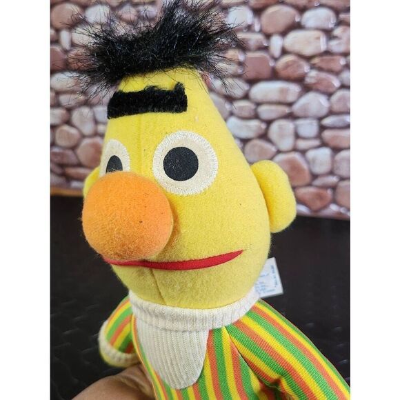 Sesame Street Bert, Tyco Preschool Plush Toy Doll 12" Vintage Collectible 1995 - Picture 3 of 8